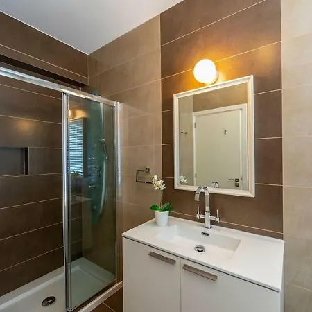 Cleopatra Villa Paphos